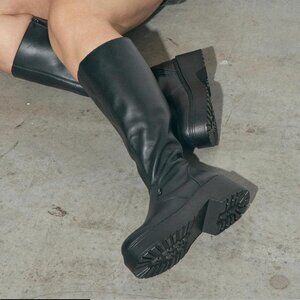 ROC Boots Australia Troupe in black